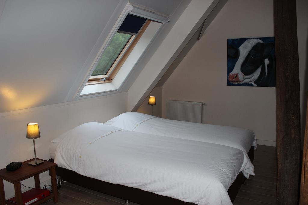 Wartena Hoeve - Vega B&B Szoba fotó